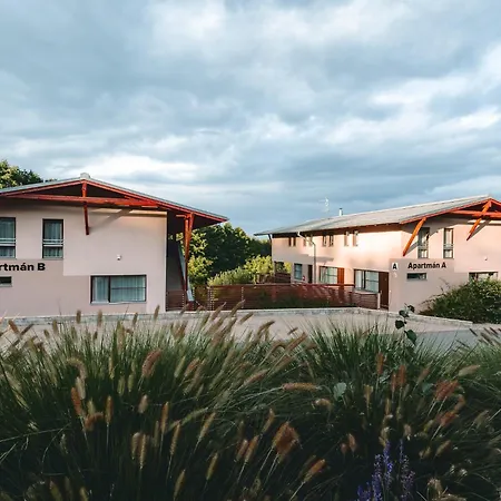 A5 Pro 3 Osoby - - Celorocne アパート