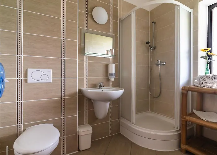 A5 Pro 3 Osoby - - Celorocne * Moninec